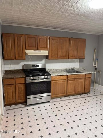 331 2nd Street, Troy, NY 12180