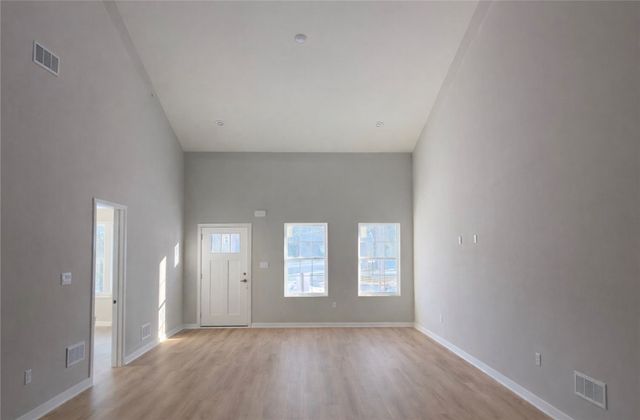 101 Blue Bird Lane 219, Buffalo Twp, PA 16055