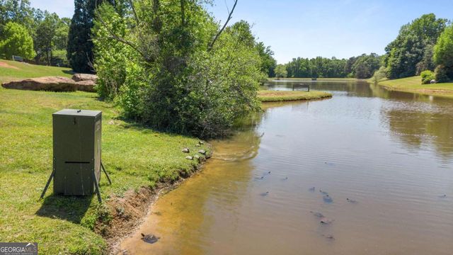 1031 Founders Lake Drive, Athens, GA 30606