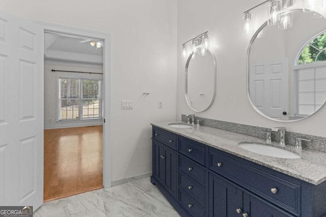 1031 Founders Lake Drive, Athens, GA 30606