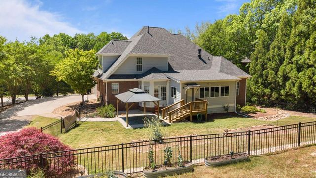 1031 Founders Lake Drive, Athens, GA 30606