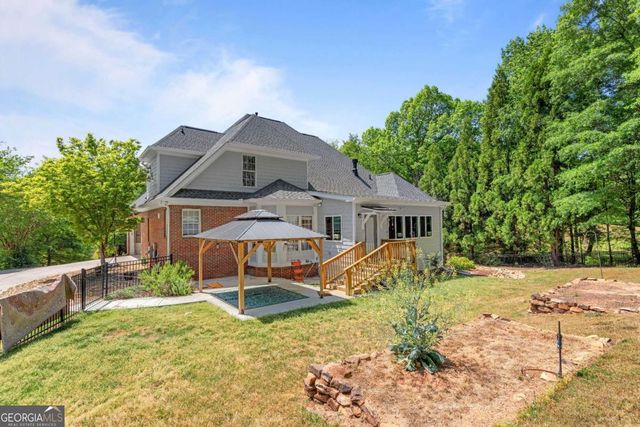 1031 Founders Lake Drive, Athens, GA 30606