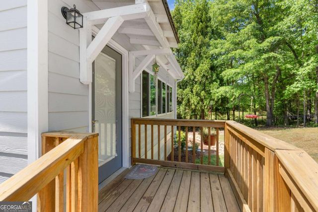 1031 Founders Lake Drive, Athens, GA 30606