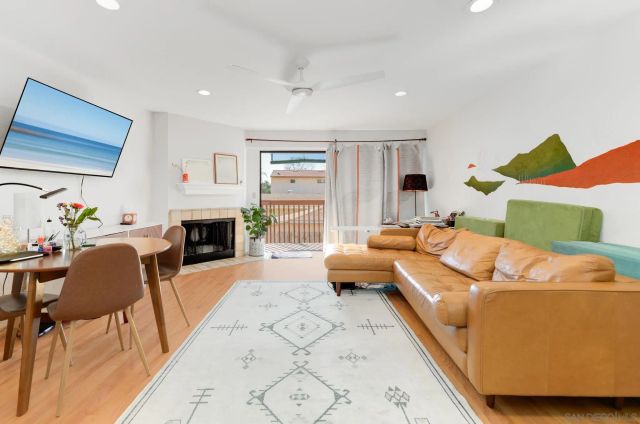 1927 Chicago St C, San Diego, CA 92110