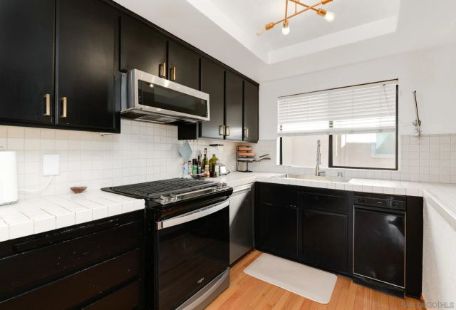 1927 Chicago St C, San Diego, CA 92110