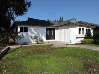 501 E Buffalo Avenue, Santa Ana, CA 92706