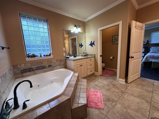 119 Palomita Circle, Athens, TX 75751