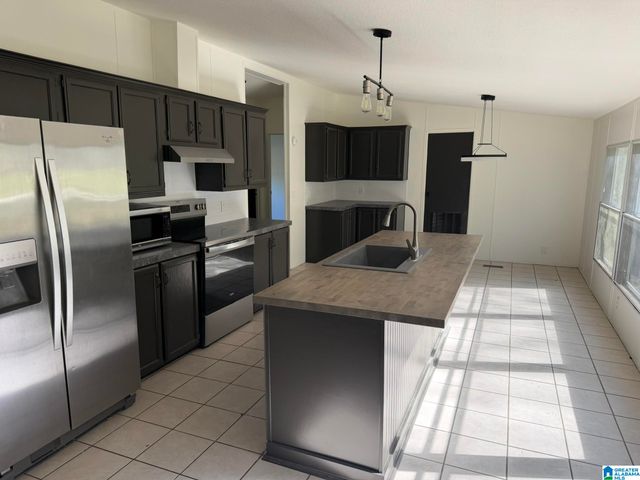 588 CHULA VISTA MTN ROAD, Pell City, AL 35125