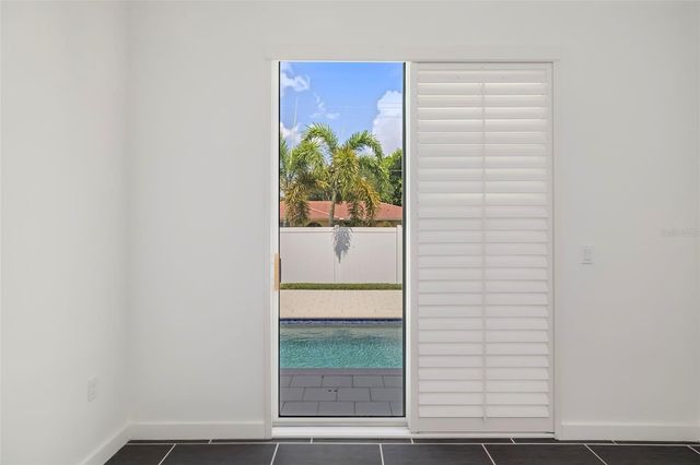 4524 RIVERWOOD AVENUE, Sarasota, FL 34231