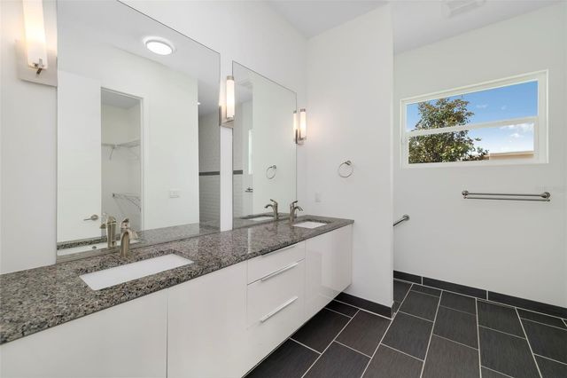 4524 RIVERWOOD AVENUE, Sarasota, FL 34231