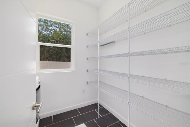 4524 RIVERWOOD AVENUE, Sarasota, FL 34231