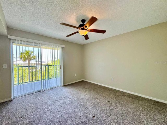 5537 SEA FOREST DRIVE 205, New Port Richey, FL 34652