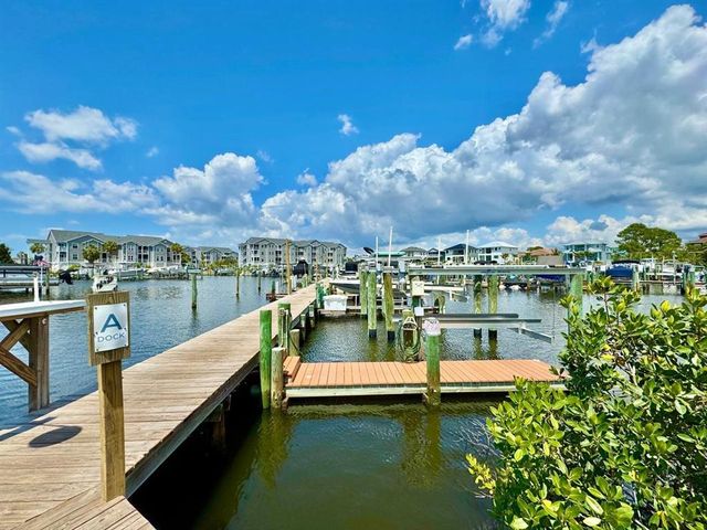 5537 SEA FOREST DRIVE 205, New Port Richey, FL 34652