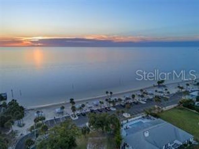 5537 SEA FOREST DRIVE 205, New Port Richey, FL 34652