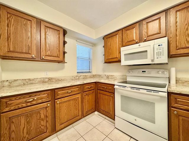 5537 SEA FOREST DRIVE 205, New Port Richey, FL 34652