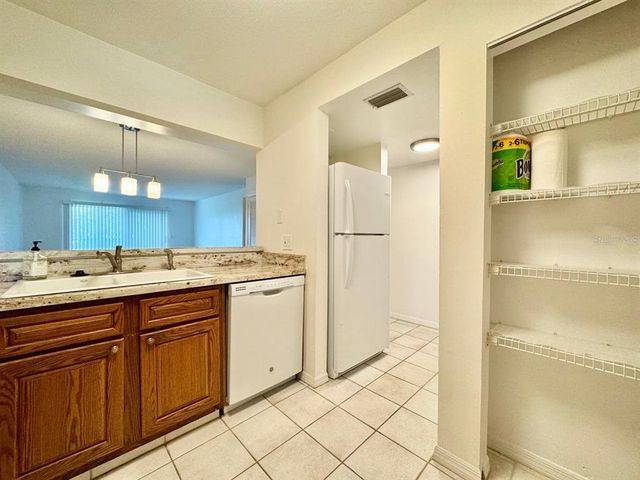 5537 SEA FOREST DRIVE 205, New Port Richey, FL 34652