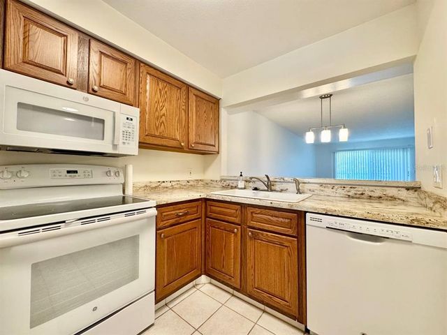 5537 SEA FOREST DRIVE 205, New Port Richey, FL 34652