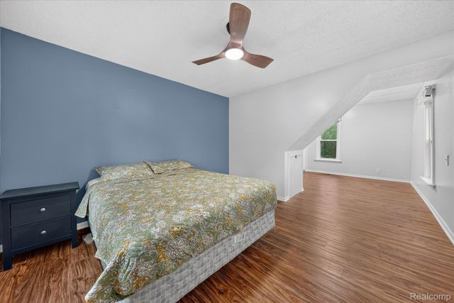 416 Thomas Street, Holly Village, MI 48442