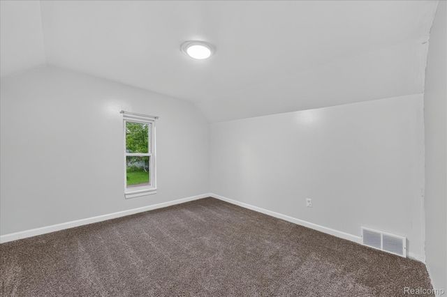 416 Thomas Street, Holly Village, MI 48442