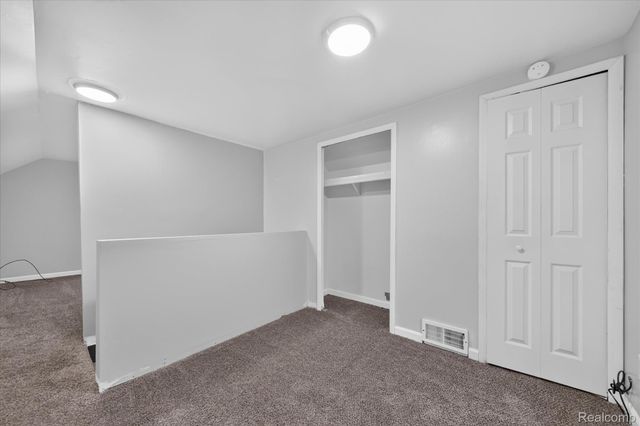 416 Thomas Street, Holly Village, MI 48442