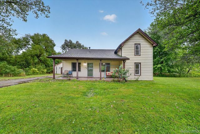 416 Thomas Street, Holly Village, MI 48442