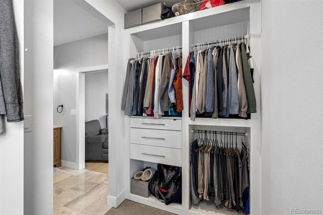 7079 S Locust Place, Centennial, CO 80112