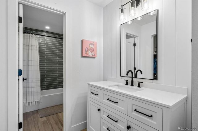 7079 S Locust Place, Centennial, CO 80112