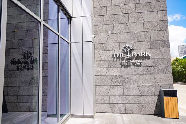 1500 Rycroft Street 808R, Honolulu, HI 96814