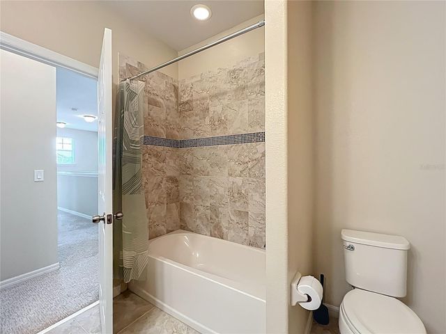 8054 BUSHMASTER AVENUE, Orlando, FL 32832