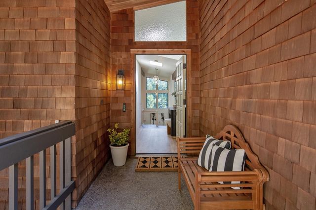 6505 6505 Girvin Dr., Oakland, CA 94611