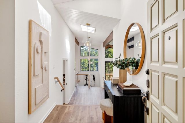 6505 6505 Girvin Dr., Oakland, CA 94611