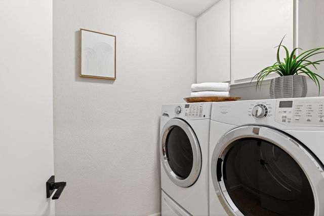 6505 6505 Girvin Dr., Oakland, CA 94611