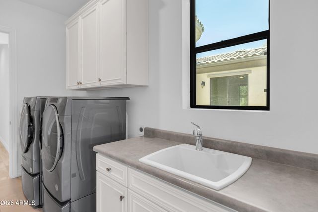 2538 E RAVENSWOOD Drive, Gilbert, AZ 85298