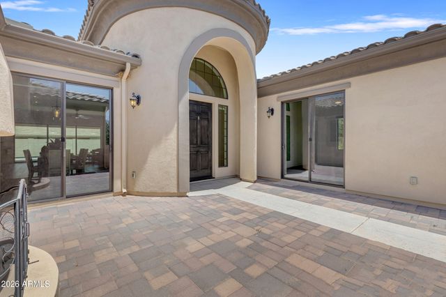 2538 E RAVENSWOOD Drive, Gilbert, AZ 85298