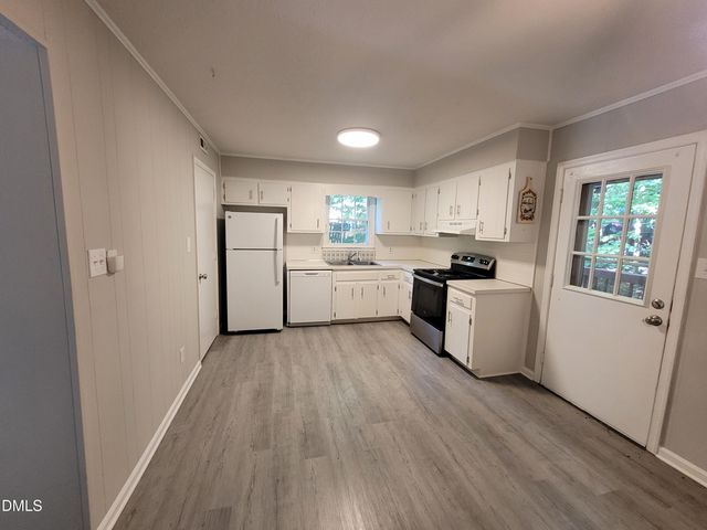 920 Jason Court, Cary, NC 27511