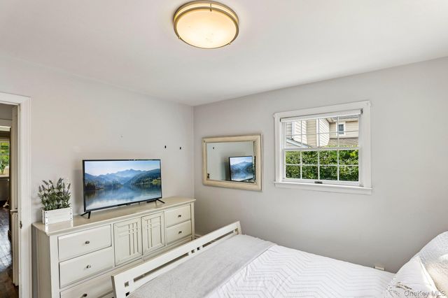 76 Highfield Avenue, Port Washington, NY 11050