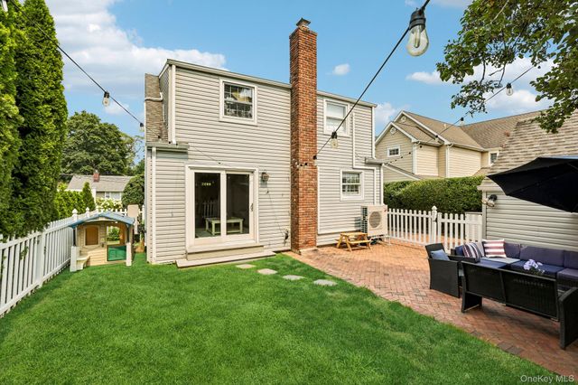 76 Highfield Avenue, Port Washington, NY 11050