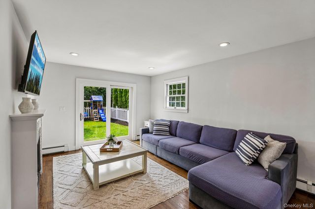 76 Highfield Avenue, Port Washington, NY 11050