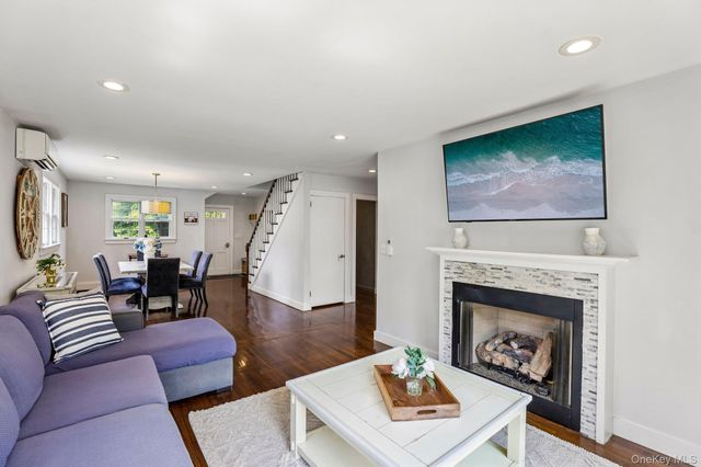 76 Highfield Avenue, Port Washington, NY 11050