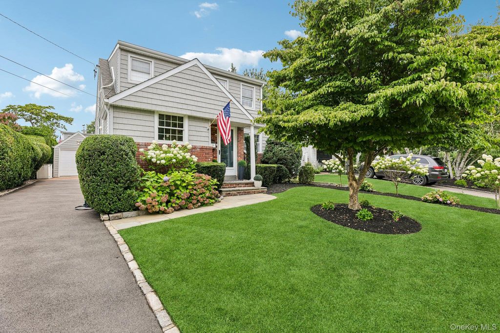 76 Highfield Avenue, Port Washington, NY 11050