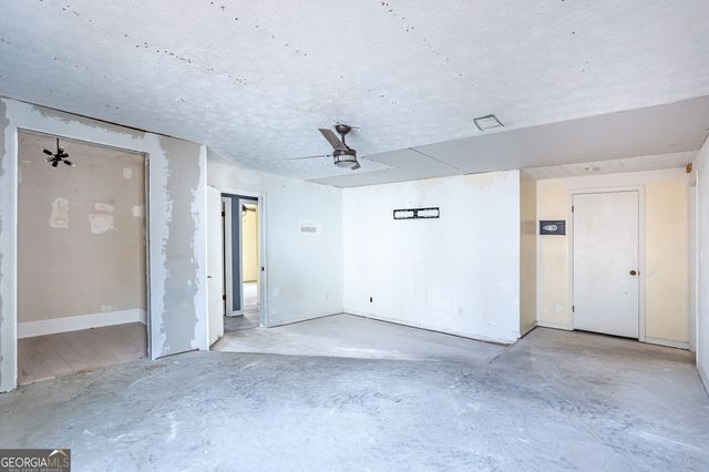 7300 Buck Creek Drive, Fairburn, GA 30213