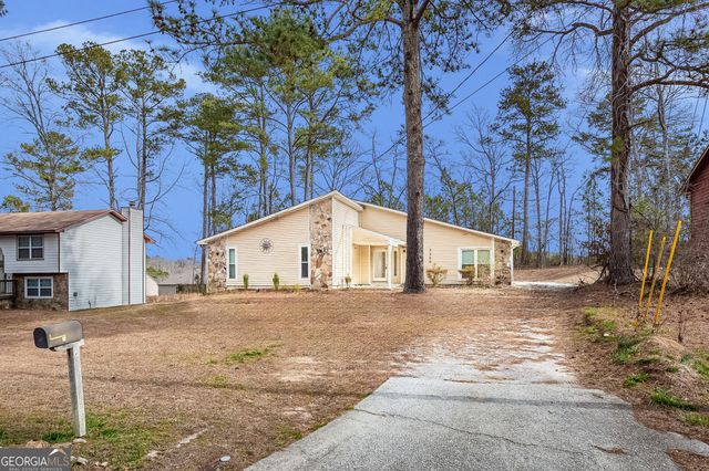 7300 Buck Creek Drive, Fairburn, GA 30213