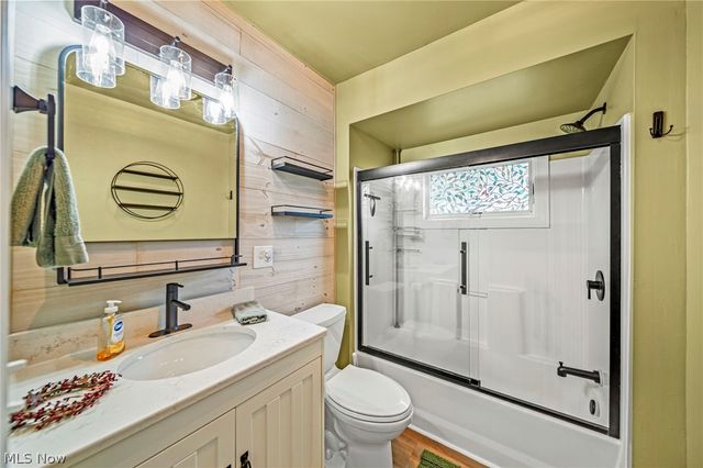 26571 Sprague Road, Columbia Station, OH 44028