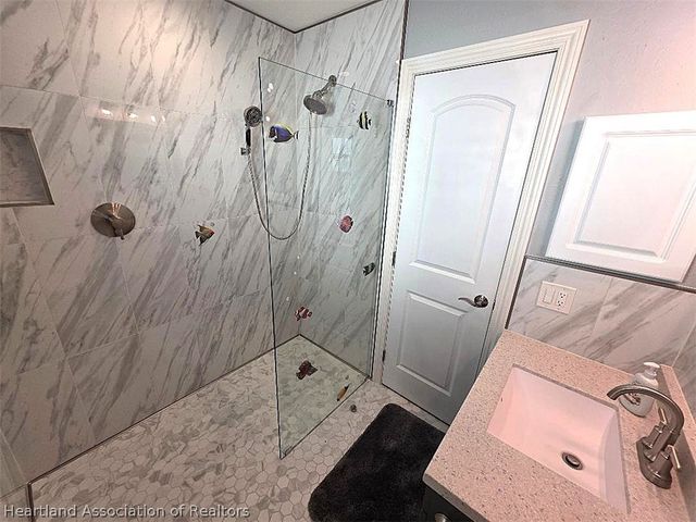 6 Jasmine Street, Lake Placid, FL 33852