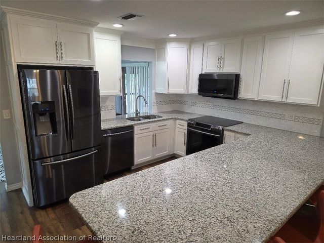 6 Jasmine Street, Lake Placid, FL 33852