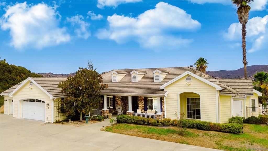 991 River Oaks, Fallbrook, CA 92028 — exterior