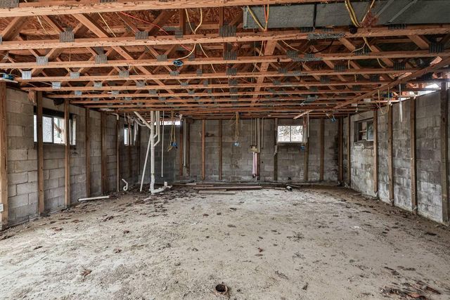 445 Elk Lake Resort Road, 482-483, Owenton, KY 40359