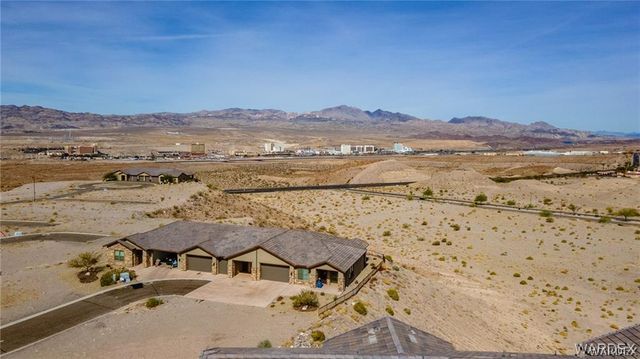 1330 Scout Trail, Bullhead City, AZ 86429
