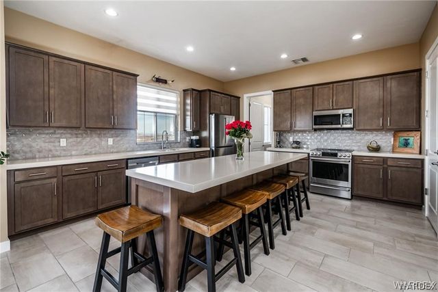 1330 Scout Trail, Bullhead City, AZ 86429