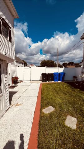 27 Baird Avenue, North Providence, RI 02904